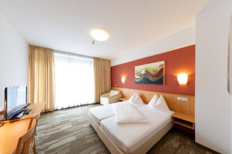 hotel-bokan-1